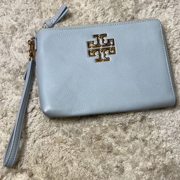 Tory Burch Sky Blue Britten Large Zip Pouch Wristlet with Gold Logo - Picture 1 of 8